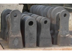 平頂山破碎機錘頭使用廠家來我廠考察建立長久合作關(guān)系_中國易發(fā)網(wǎng)