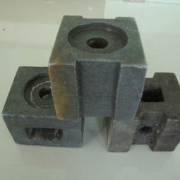 破碎機錘頭生產(chǎn)廠家專利技術(shù)性價比超高供應商 山東京泰耐磨材料有限責任公司